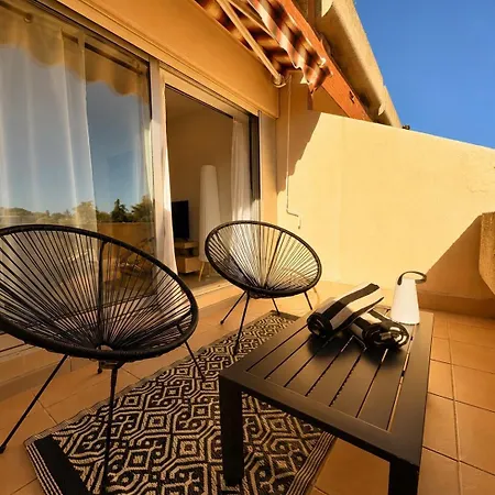 Bright With Balcony, Pool, And Tennis Court 昂蒂布